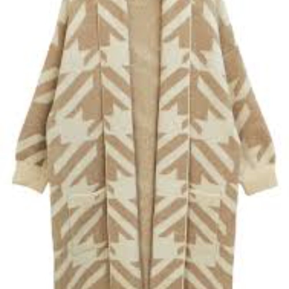 NWT Do Everything In Love Houndstooth Cardigan